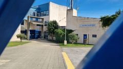 Nadie ha vuelto a utilizar los vestuarios del instituto, que siguen precintados por orden judicial