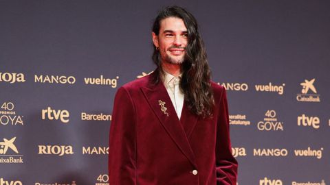 Uno de los trajes a medida hechos para Oliver Laxe por&nbsp;Mansolutely