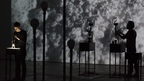 Martin Messier e Yro durante la presentaci�n a la prensa de 'ASHES' en LABoral