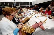 La Mostra de Encaixe volver� a abrir hoy de manera ininterrumpida de 11 a 21 horas.