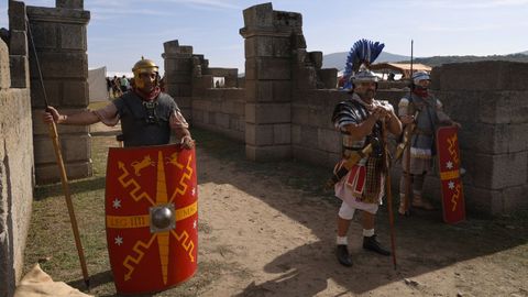 Recreacin de la vida en el yacimiento Aquis Querquennis de Bande