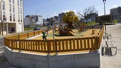 Parque infantil en Carballo