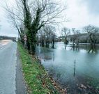 <span lang= es-es >Dumbr�a</span>. El r�o Xallas se sali� de su cauce en el lugar A Ponte Olveira (Olveiroa-Dumbr�a).