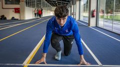 Pablo Ruiz, en el m�dulo de atletismo de A Fieiteira, antes de una sesi�n de entrenamiento.