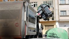 Recogida de basura en Ribeira