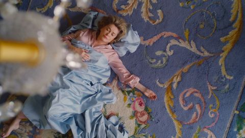 Catherine Deneuve encarna a la esposa de Jacques Chirac.