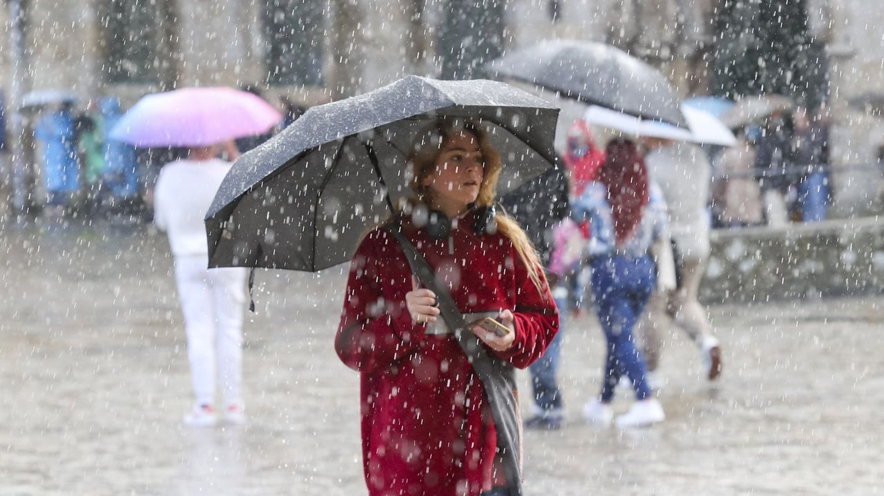 La Xunta activa la alerta naranja por lluvias esta noche en el interior de A Coruña y el centro de Lugo