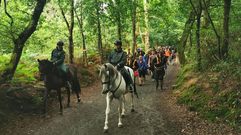 Peregrinaci�n de j�venes con TEA, acompa�ados de familiares y personal especializado; y con apoyo de miembros de la Guardia Civil y de los Carabinieri italianos.