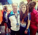 La atleta estradense, Carmen Escariz, junto a su entrenador, Pardal.