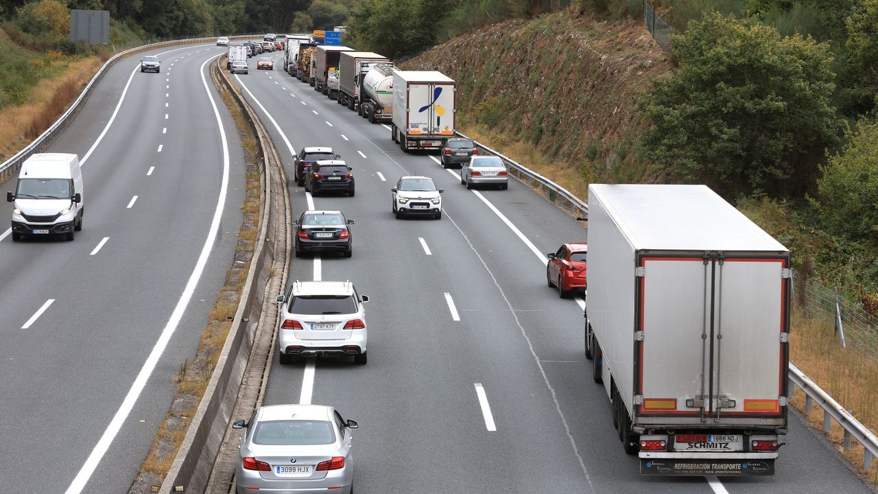 Cinco accidentes en menos de 30 kilómetros de la AP-9 en tan solo veinte días
