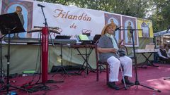 Argentina Rodr�guez Pardo interpretando cantares de seitura na edici�n do 2019 do Filand�n de M�sicas do Courel