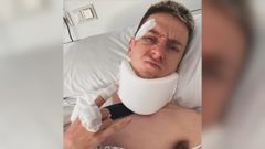 Tadej Pogacar, en el hospital de Barcelona