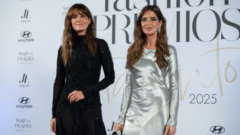 Isabel Jim�nez y Sara Carbonero, en los premios Premios Talento Fashion de la revista ��Hola!�