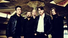 Simon Gilbert, Richard Oakes, Mat Osman, Brett Anderson y Neil Codling, los integrantes de Suede.