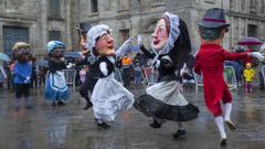 La Festa da Ascensin vuelve a Santiago con sus cabezudos, tteres y conciertos