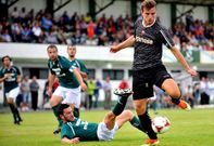 Manu Barreiro se movi� bien en ataque en el partido de ayer en A Pedreira.