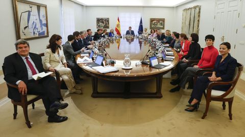 Vista general del primer Consejo de Ministros del nuevo Gobierno que preside Pedro S�nchez