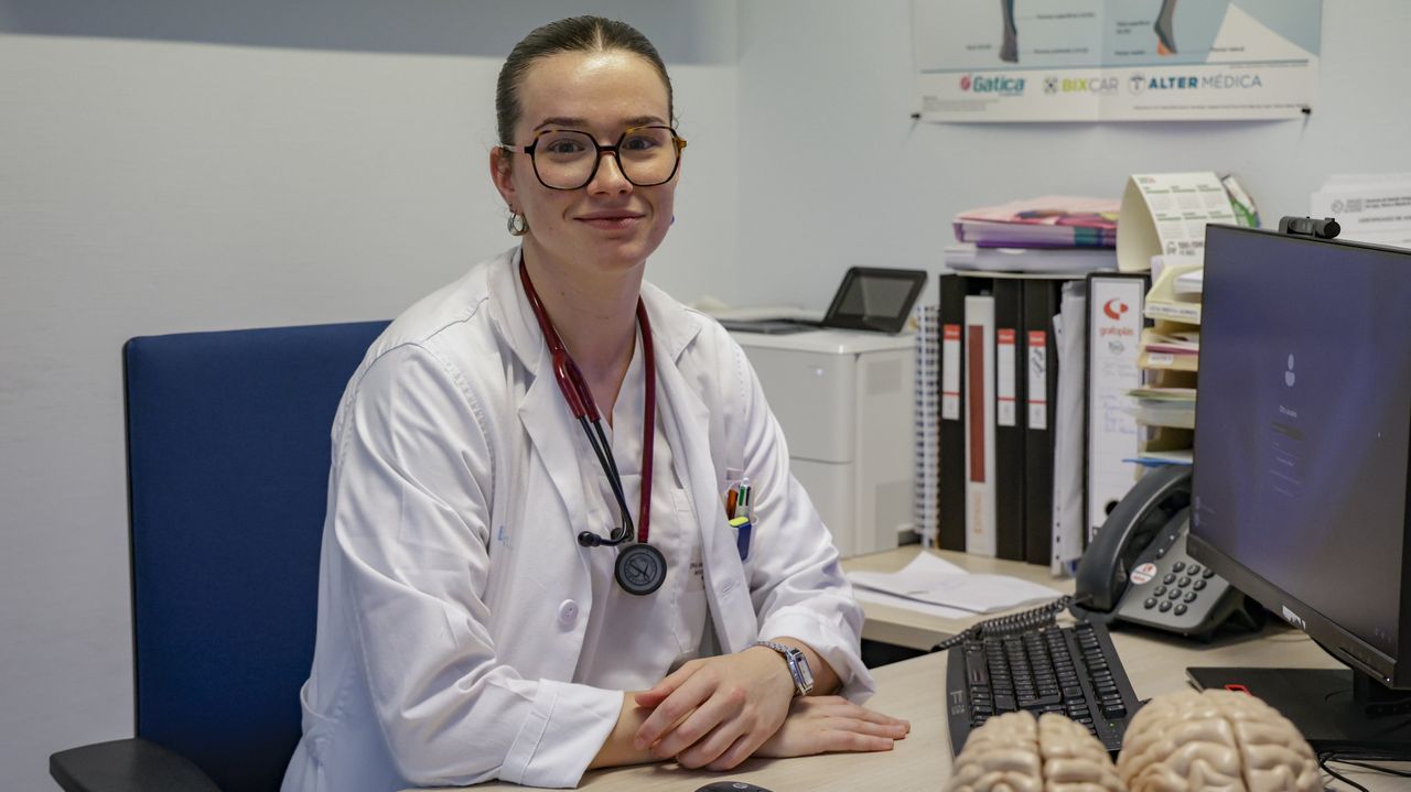 Sara Corredoira, médica neuróloga y jugadora de baloncesto: «Si te organizas y te gusta sacas tiempo para todo»