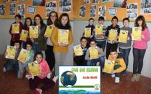 Los alumnos se suman a la campa�a del Ej�rcito espa�ol.