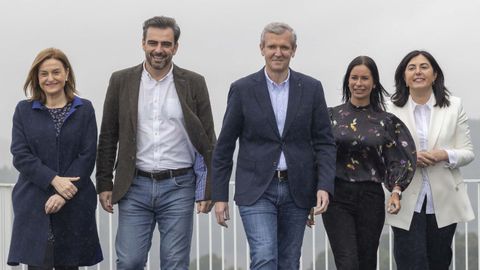 Elena Rivo, Diego Calvo, Alfonso Rueda, Patricia Garc�a y Elena Candia, cabezas de lista del PPdeG, en Santiago