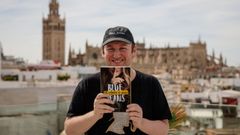 Francisco de Paula, Blue Jeans, publica �Los cr�menes de Chopin�, que naci� en una noche de insomnio.