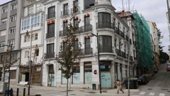 La Casa Borrs de Ucha, en la esquina de calle de la Iglesia con Mndez Nez