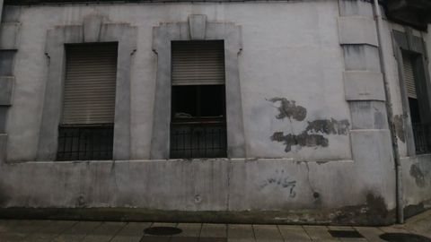 Edificio desalojado por el desprendimiento de una cocina en Oviedo