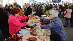 <span lang= gl >Gran ambiente na� feira do entroido de Nadela</span>