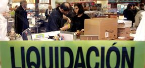 Las rebajas de hasta el 60 % han disparado las ventas de la empresa, que entr� en liquidaci�n el pasado 4 de noviembre . 