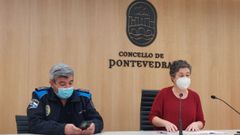 El jefe de la Polic�a Local de Pontevedra, Jos� Manuel Duarte, con la concejala de Protecci�n Cidad�, Eva Vilaverde