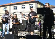 La Taberna da Tasca anim� la sesi�n verm� en la r�a Rosal�a de Castro