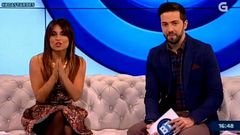 Momento en el que los locutores leen un comunicado que criticaba al expresentador del espacio, Luis Fraga