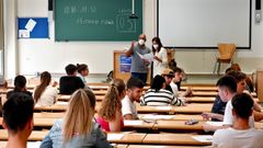 Examen de la selectividad el pasado d�a 12 en la Facultade de Ciencias do Mar, en Vigo