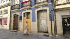 Ra Arma. El bajo comercial de los apartamentos se alquila por unos 4.000 euros al mes