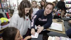 rosales.La Asociaci�n Empresarial de Los Rosales organiz� una actividad especial de Pascua dirigida a los m�s peque�os del barrio, con el objetivo de dar la bienvenida a las vacaciones de una forma l�dica