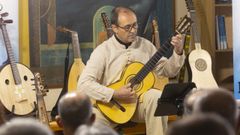 Diego Rojo, cunha guitarra rom�ntica da �poca do Tenor Varela e Bibiana P�rez