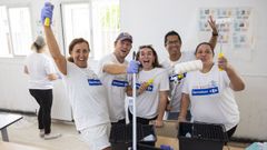 Los empleados de Carrefour celebran el D�a de la Buena Gente ayudando a mejorar instalaciones de organizaciones como Aspanaes y Asperga