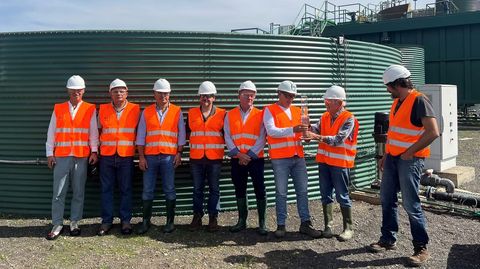 Los mximos responsables de la CEC visitaron las instalaciones de Cobre San Rafael en Touro-O Pino