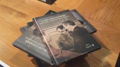 El Parlamento gallego edita un libro con los discursos de Carlos Casares como diputado