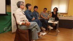 Socorro Garca, Pino Hernndez, Dulce Cocia y Merce Bouza participaron ayer en la conversacin moderada por Elena Santos