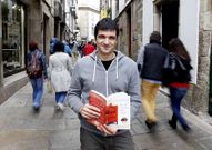 Eloy Moreno en Santiago con su �ltima novela.