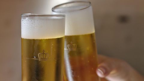 Imagen de recurso de consumo de cerveza.