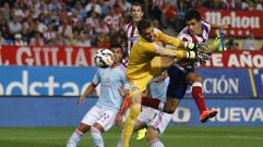 El Celta sufri� a bal�n parado en su visita al Vicente Calder�n en la primera vuelta.