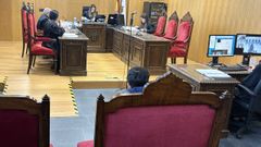 Ninguno de los acusados, uno de los cuales est� en prisi�n, acept� los hechos