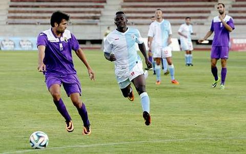 El Compostela quiere recuperar el buen tono mostrado ante el Burgos. 