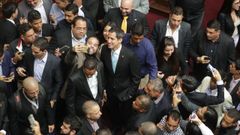 Guaido tuvo un encuentro con jóvenes líderes en el Palacio Federal Legislativo