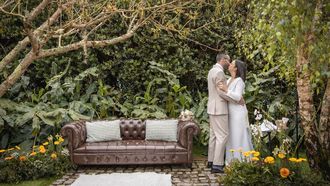 En La Casa de la Ta Julita imperan las bodas ntimas y familiares, en un ambiente natural
