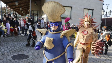 O desfile de Meis, o m�is madrugador da comarca