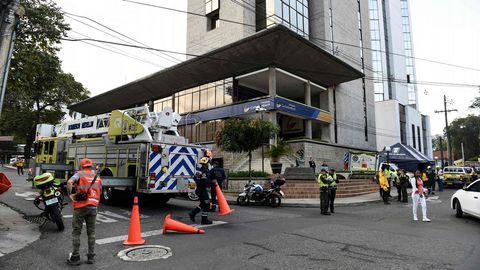 Unas 1.600 personas se concentraron para ser testigos de la demolici�n del fort�n de Escobar durante un acto encabezado por el presidente colombiano Iv�n Duque