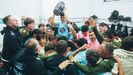 Los futbolistas del Celta Fortuna, pletricos en el vestuario tras remontar ante el Talavera.
